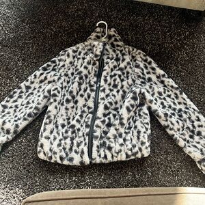 Peyton Jensen (Evereve) size medium jacket